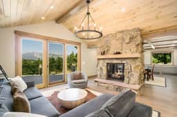 Sunset Lodge