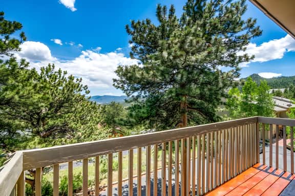 Deer Mtn Retreat