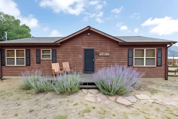 Bear Hugs Cabin
